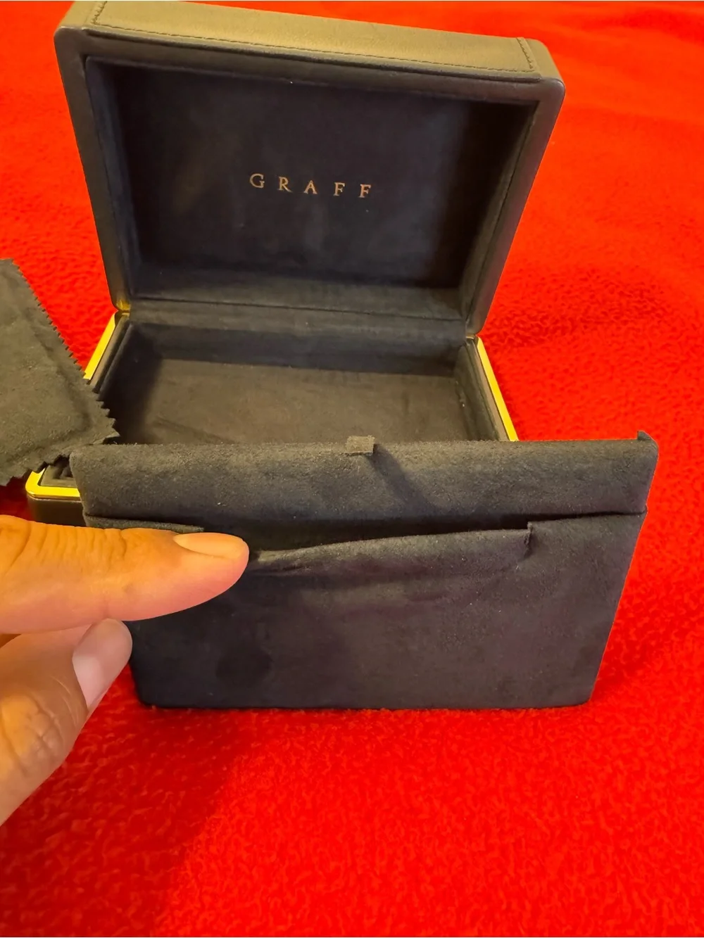 Case Only GRAFF Necklace Horizontal Black Leather Jewelry Empty Case